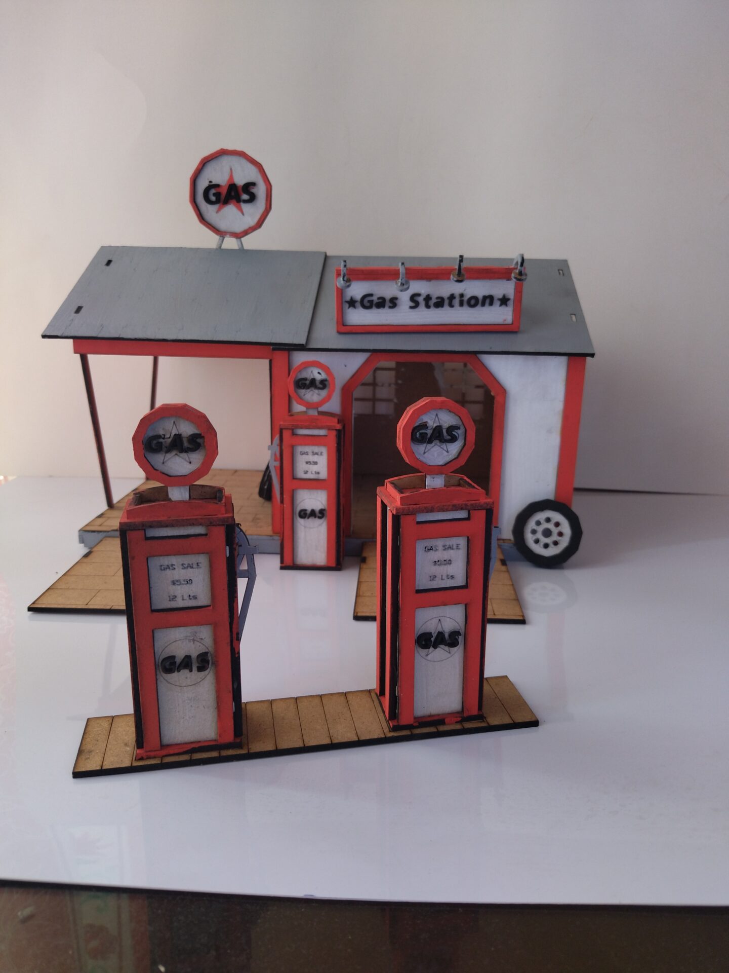 Gas Station, Project for Laser Cutting